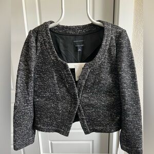 Banana Republic wool/cotton cropped blazer in black/white Italian fabric Size 8